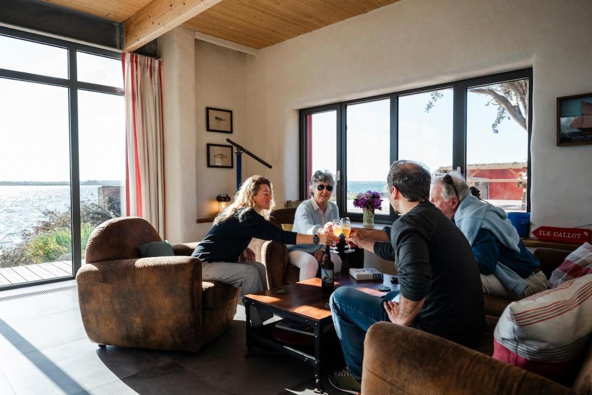 Le Chantier D 'Ernest- Loft T4 Les Pieds Dans L' Eau Carantec Bagian luar foto